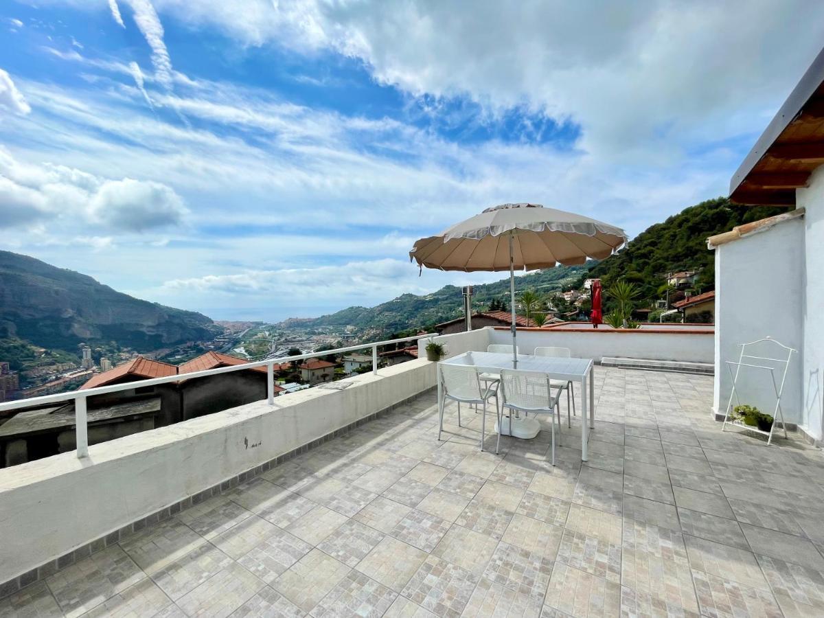 La Terrazza Di Seglia Lägenhet Ventimiglia Exteriör bild