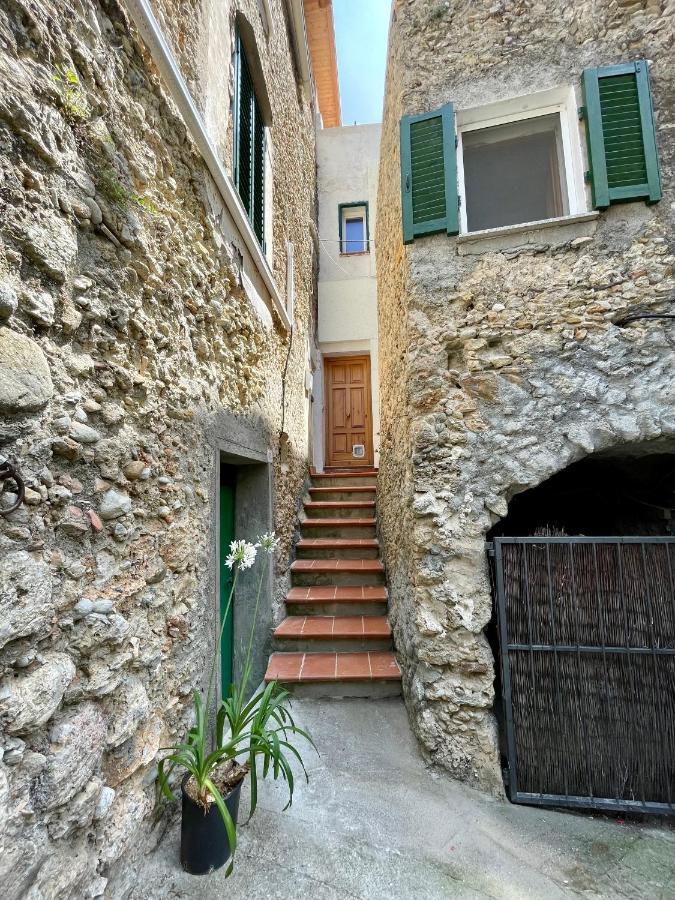 La Terrazza Di Seglia Lägenhet Ventimiglia Exteriör bild