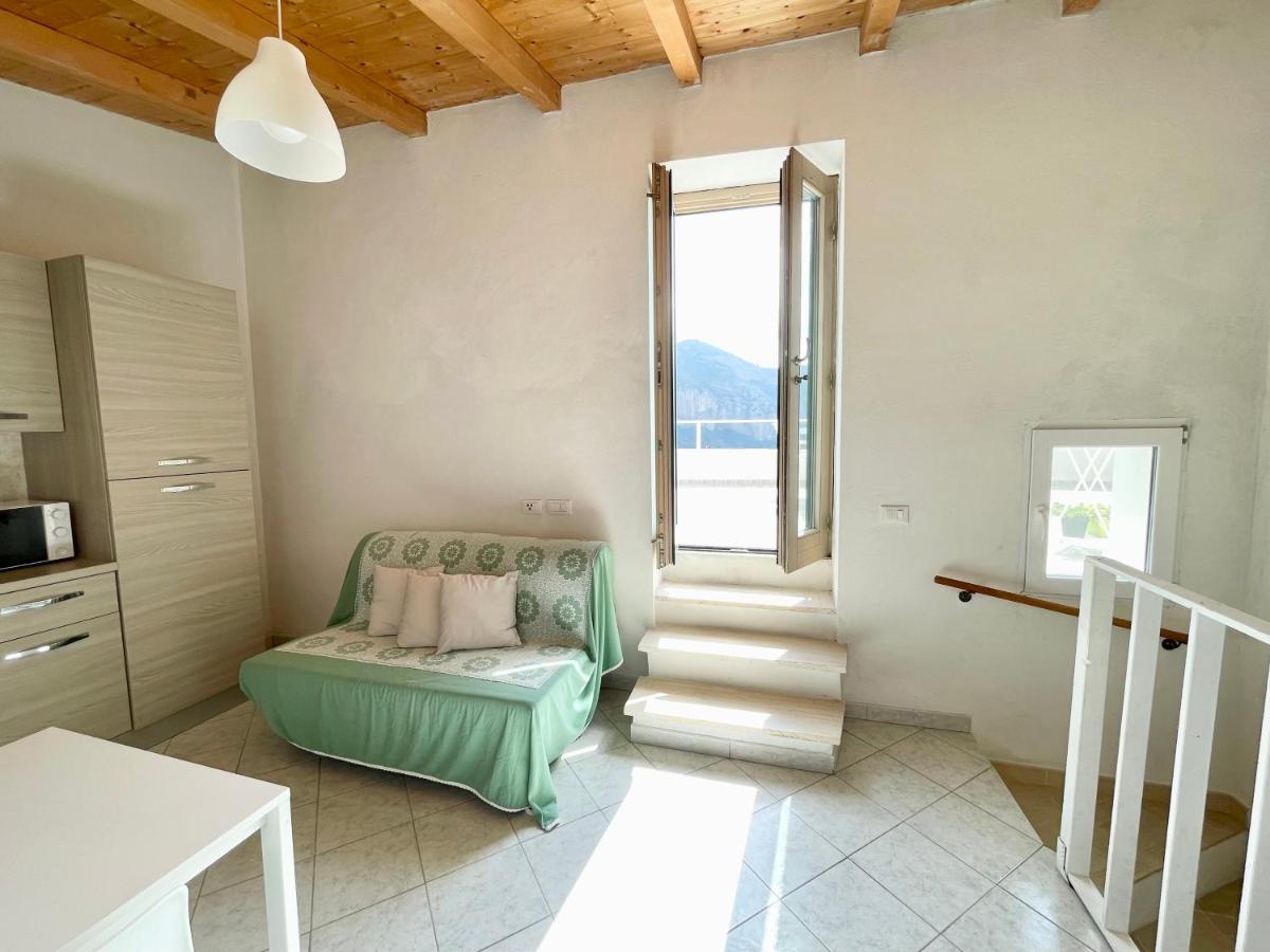 La Terrazza Di Seglia Lägenhet Ventimiglia Exteriör bild