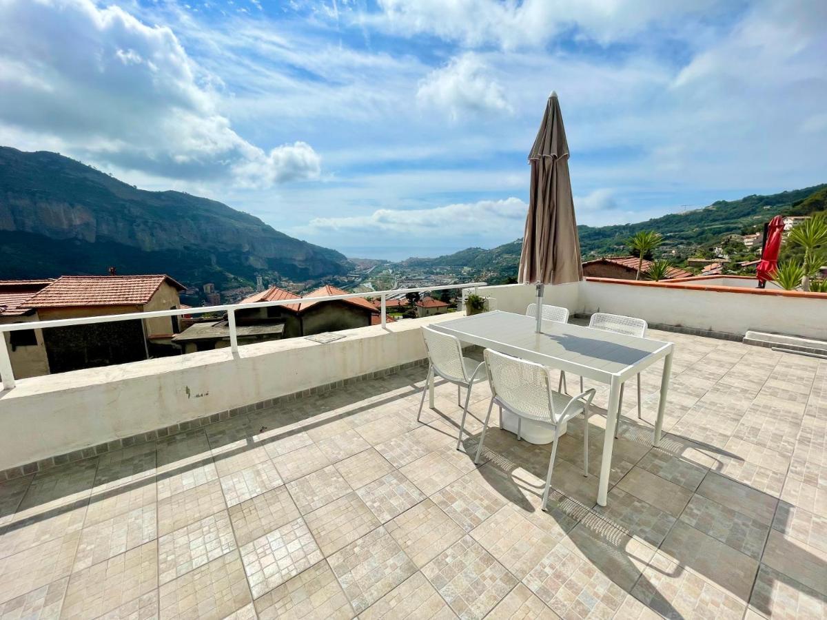 La Terrazza Di Seglia Lägenhet Ventimiglia Exteriör bild